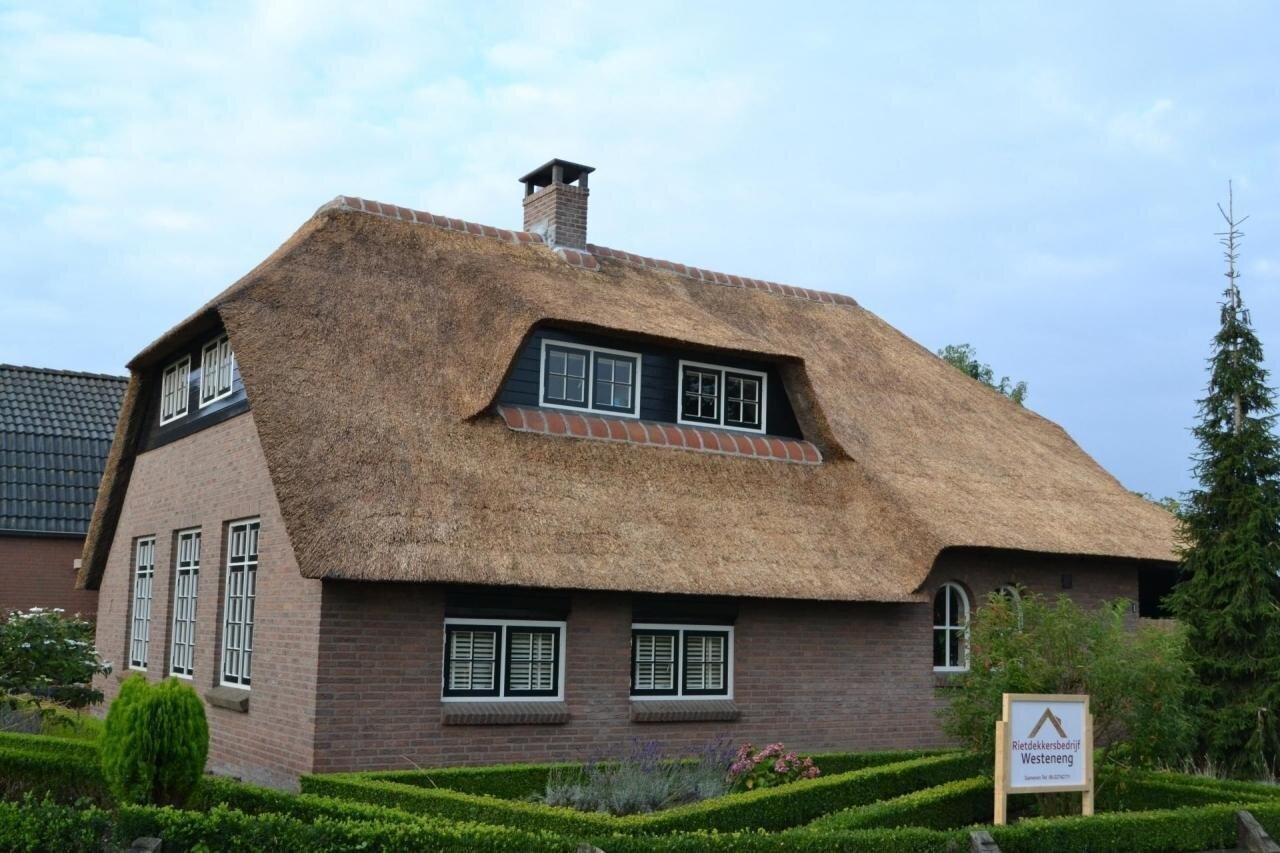 Project 1 Rietdekkersbedrijf Westeneng